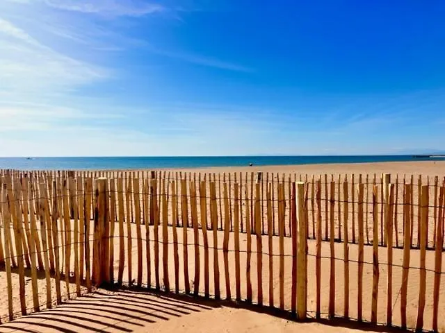 Oustal Caval Marin B Апартаменты Вальрас-Пляж